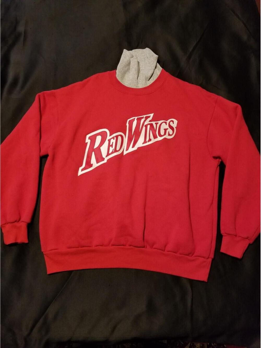VTG NHL Detroit Red Wings XL Turtleneck Sweatshirt USA Hockey Pullover Sweater